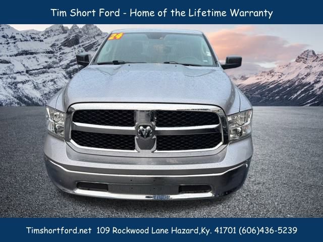 Used 2024 RAM 1500 Classic SLT image 2