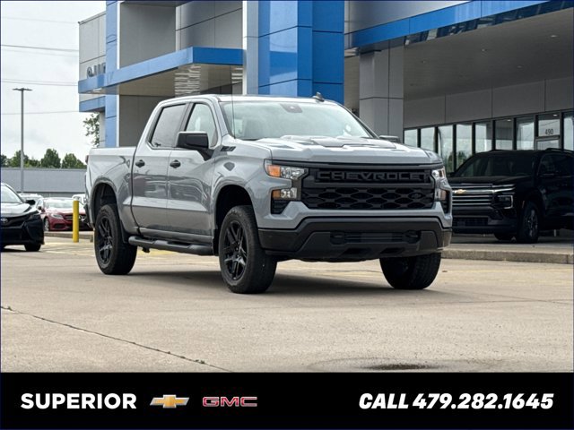 Used 2024 Chevrolet Silverado 1500 Custom Trail Boss w/ Turbomax Blackout Package AWD/4WD image 1
