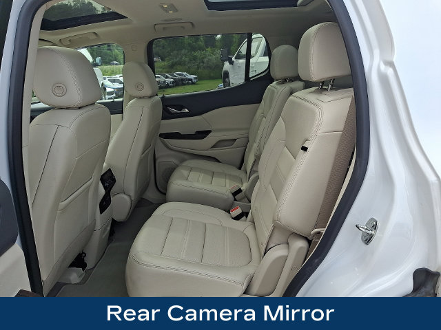 Used 2023 GMC Acadia Denali w/ Denali Technology Package AWD/4WD image 23