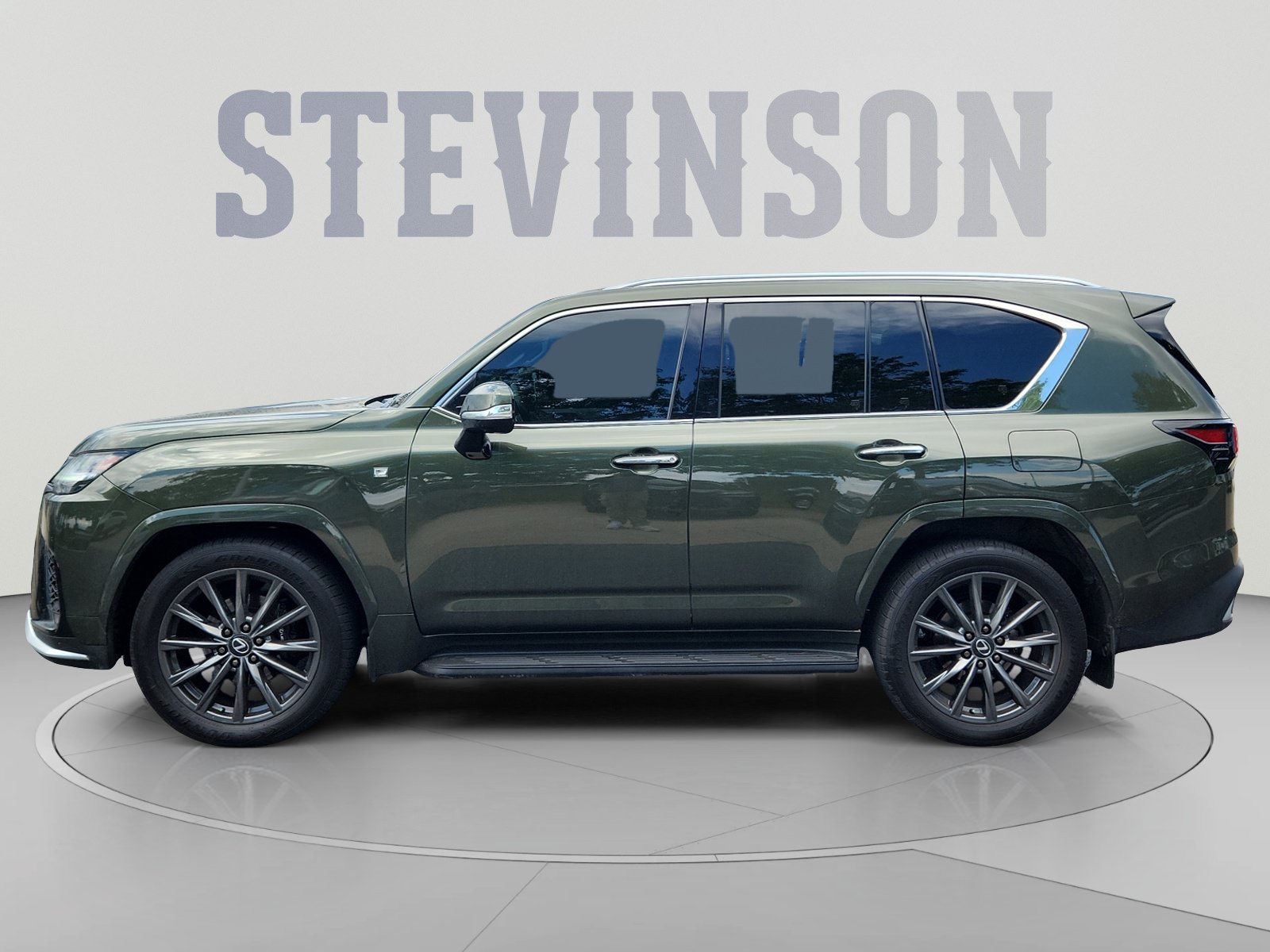 Certified 2024 Lexus LX 600 F Sport AWD/4WD image 2