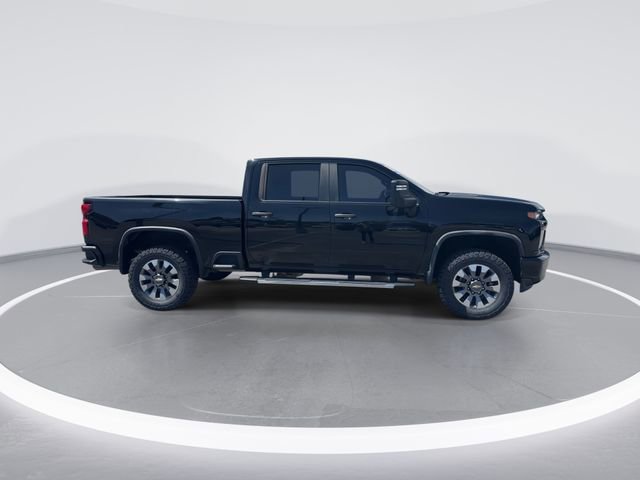 Used 2022 Chevrolet Silverado 2500 Custom w/ Custom Value Package image 9