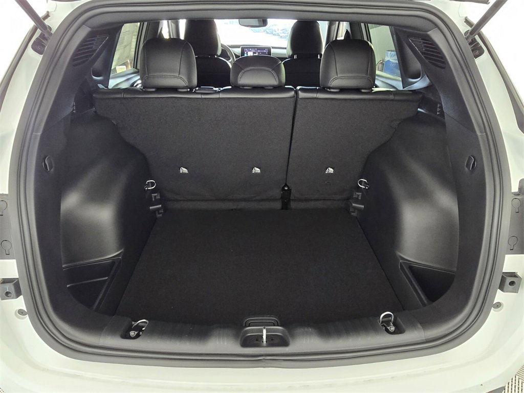 New 2026 Jeep Compass Latitude image 14