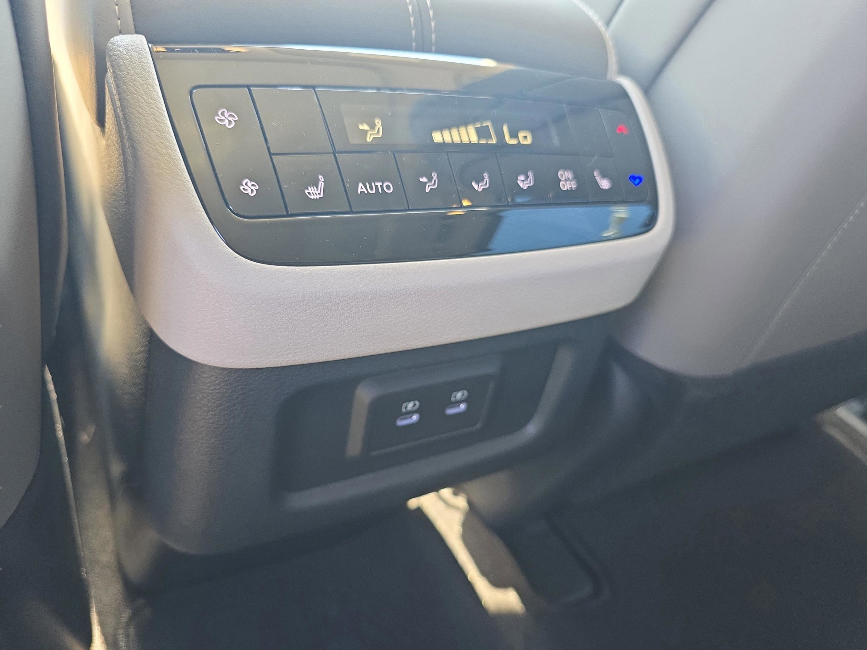 New 2026 INFINITI QX60 Luxe w/ Cargo Package image 11