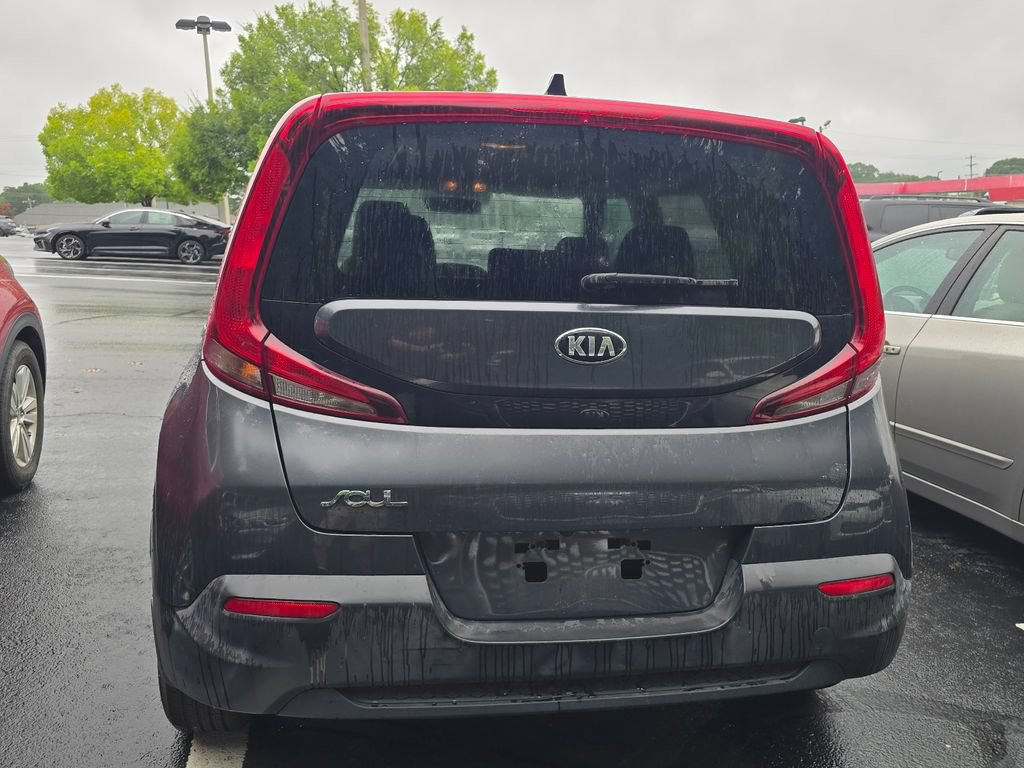 Used 2021 Kia Soul LX FWD image 10