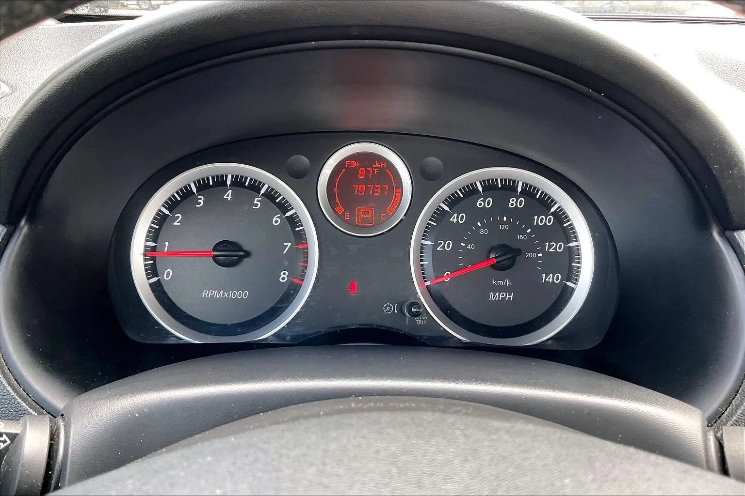 Used 2012 Nissan Sentra 2.0 SR w/ Special Edition Pkg FWD image 18