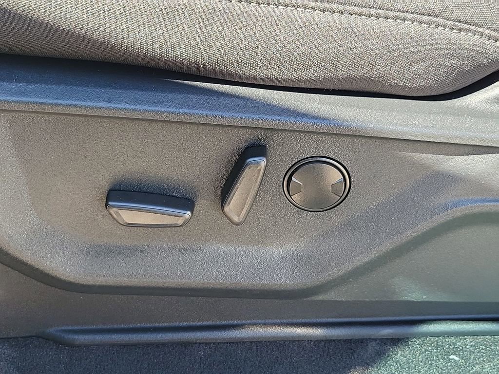 New 2026 Ford F150 XLT w/ Equipment Group 302A MID AWD/4WD image 14