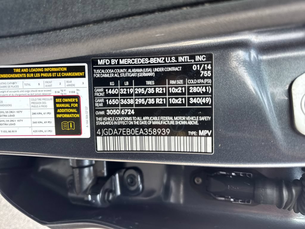 Used 2014 Mercedes-Benz ML 63 AMG 4MATIC image 27