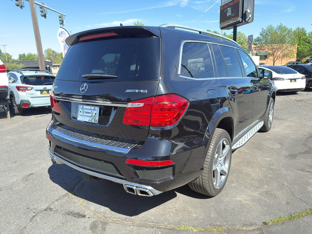 Used 2014 Mercedes-Benz GL 63 AMG 4MATIC image 7