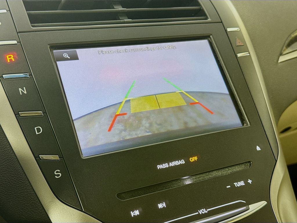 Used 2014 Lincoln MKZ AWD w/ Equipment Group 102A Reserve image 17