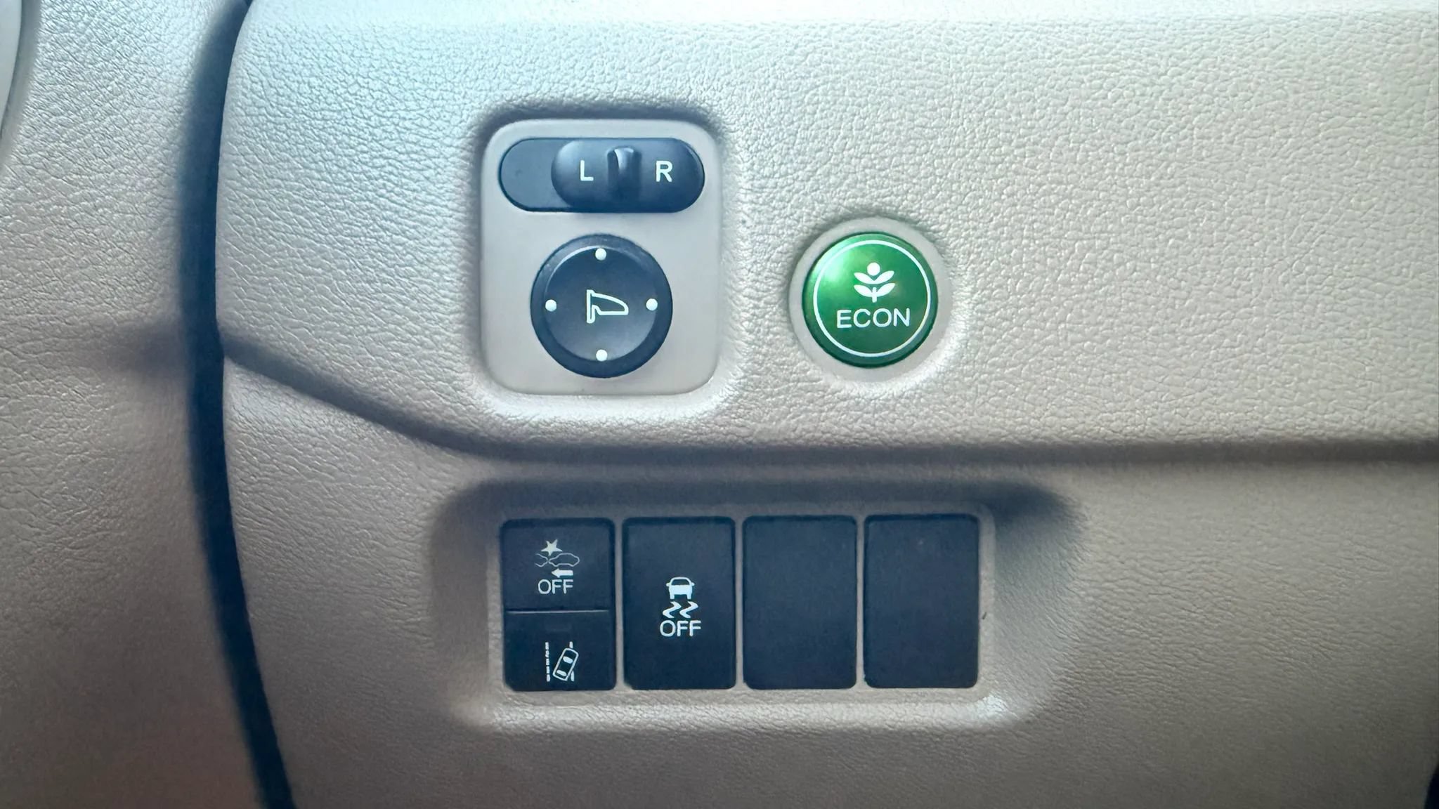 Used 2021 Honda Pilot EX image 28