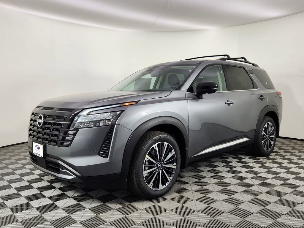 New 2026 Nissan Pathfinder Platinum w/ Cargo Package