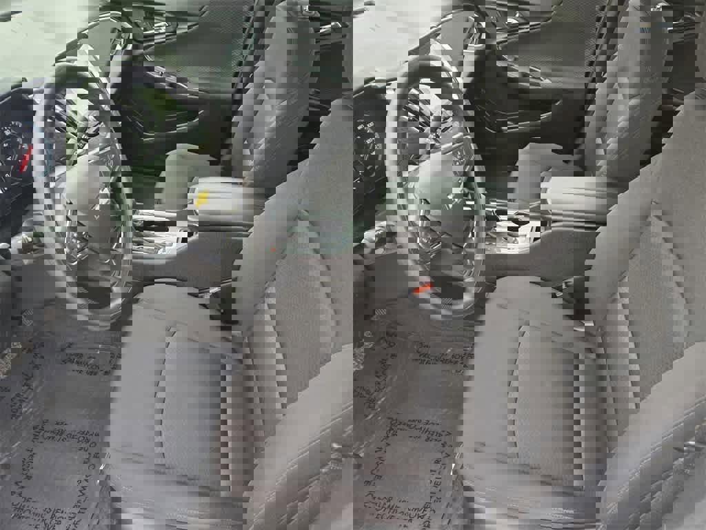 Used 2024 Chevrolet Malibu LT image 15