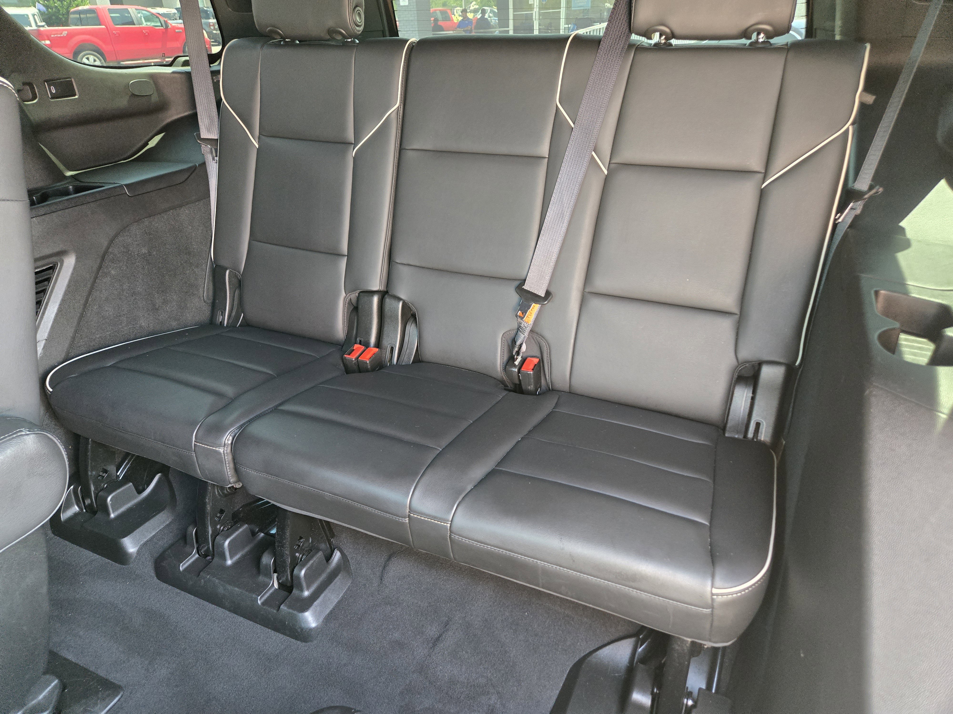 Used 2021 Cadillac Escalade Sport w/ LPO, ONYX Package RWD image 18