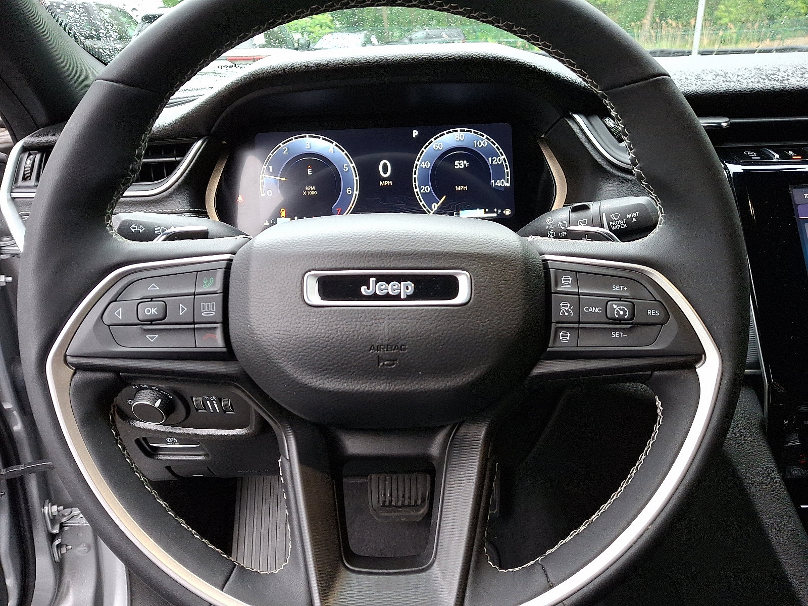 Certified 2023 Jeep Grand Cherokee L Laredo image 18