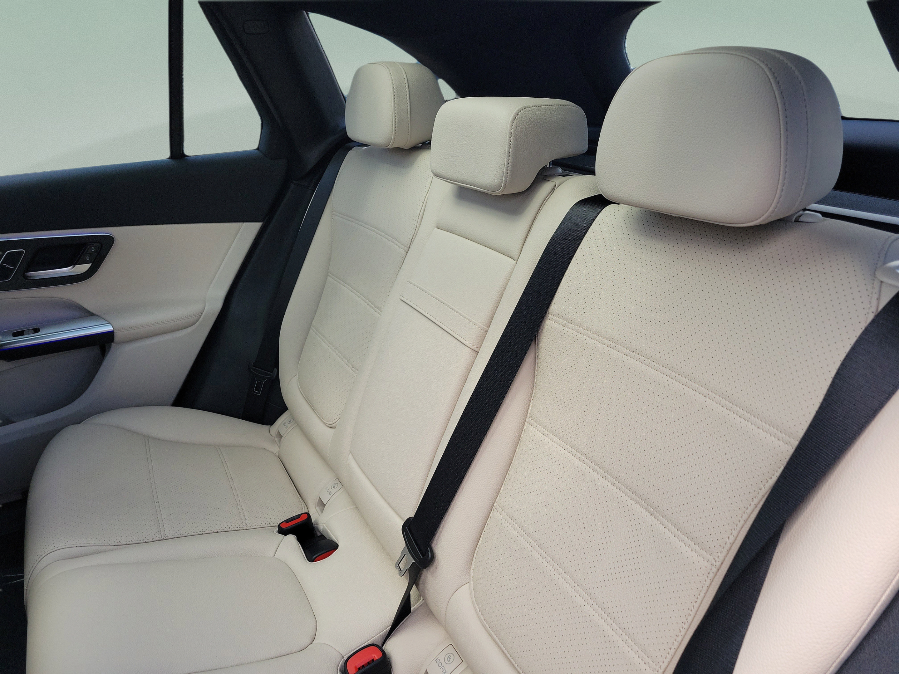 Certified 2026 Mercedes-Benz GLC 300 4MATIC image 7