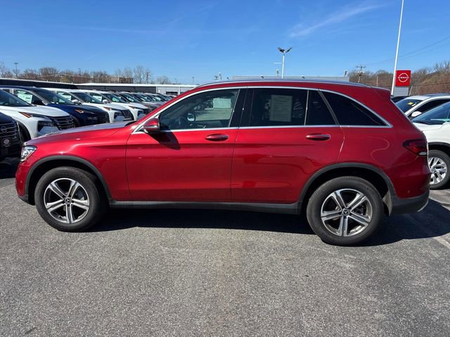 Used 2021 Mercedes-Benz GLC 300 4MATIC image 2