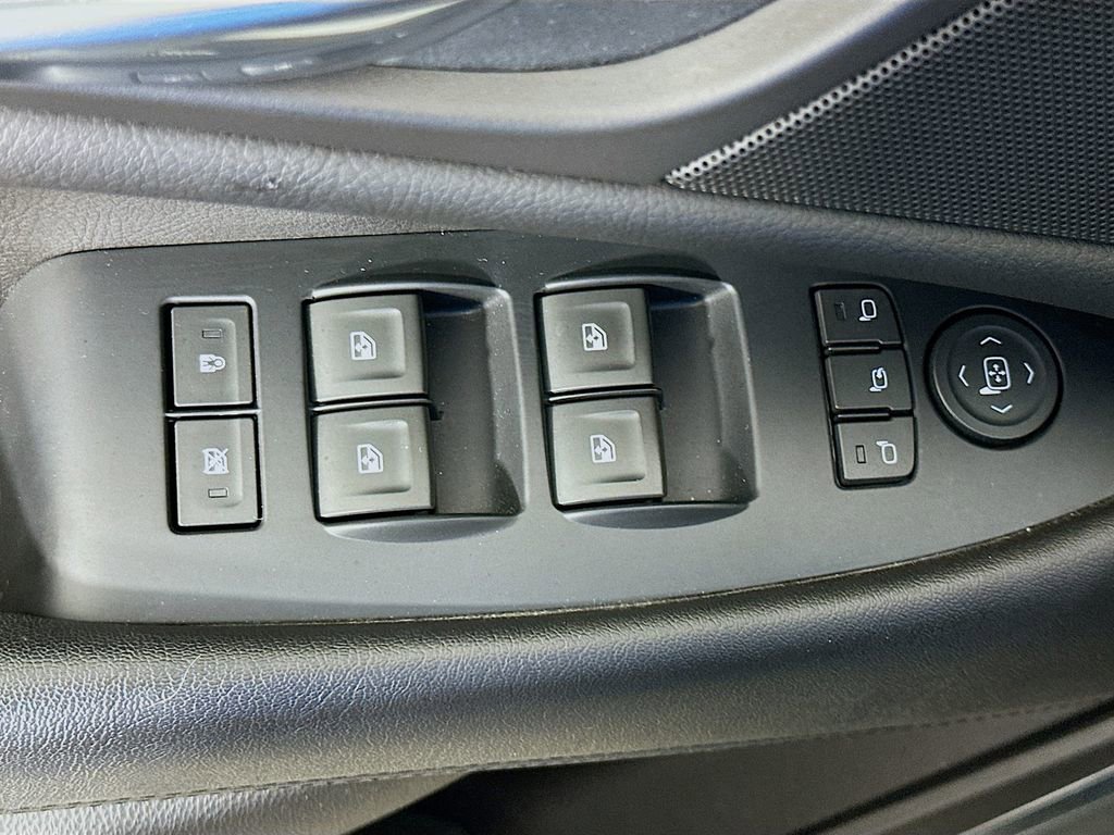 Used 2018 Cadillac Escalade 4WD image 22