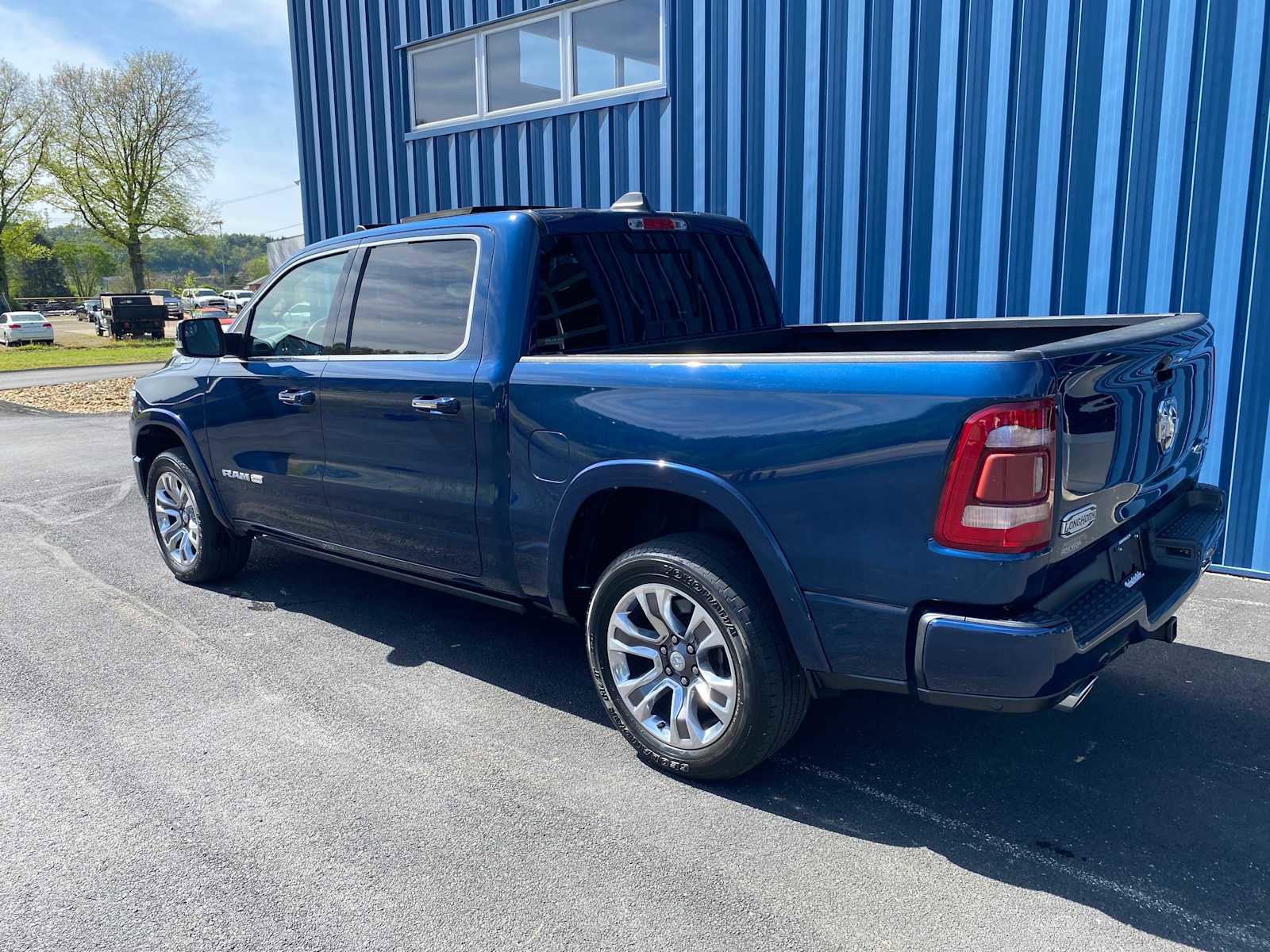 Used 2021 RAM 1500 Limited AWD/4WD image 3