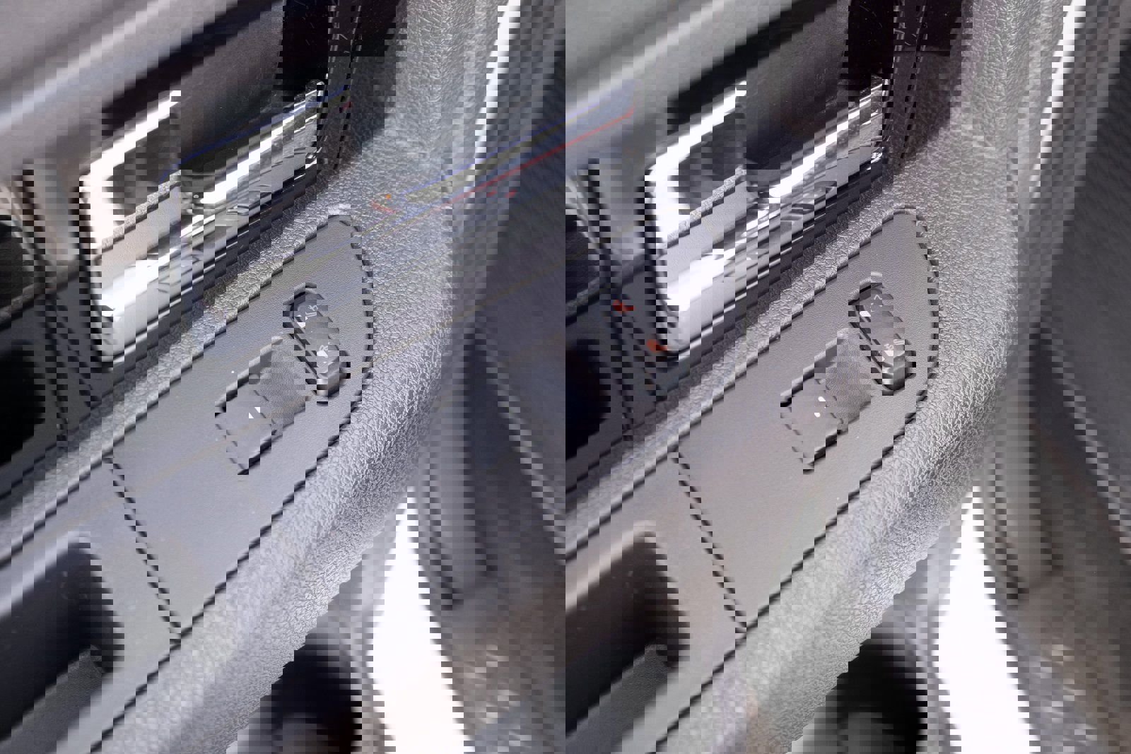 Used 2013 Ford F150 Limited image 18