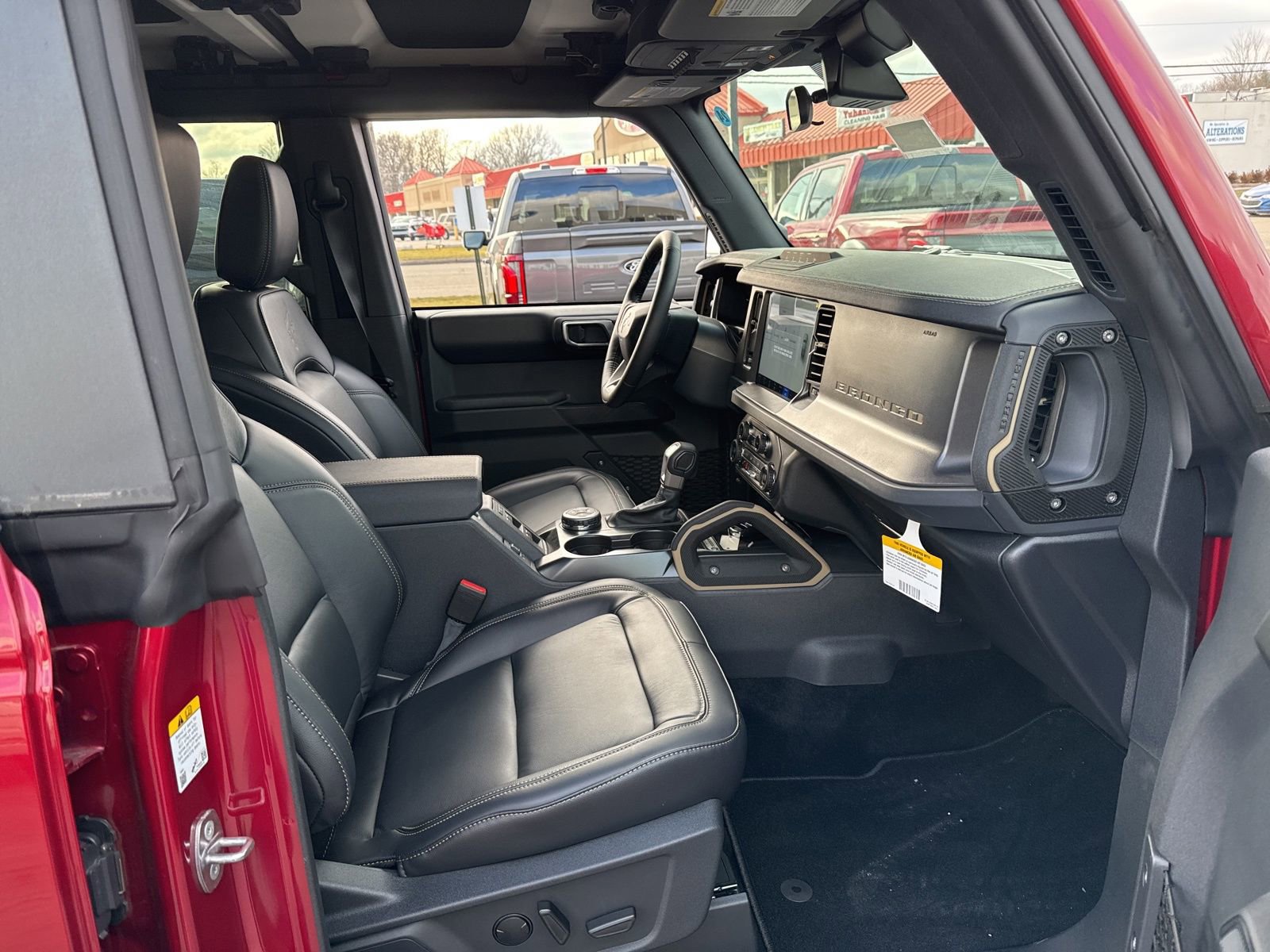 New 2025 Ford Bronco Badlands AWD/4WD image 29