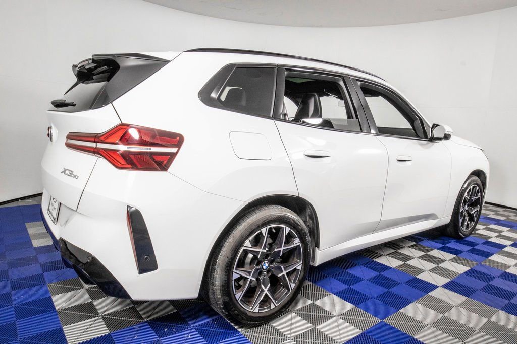 Used 2025 BMW X3 xDrive30i image 5
