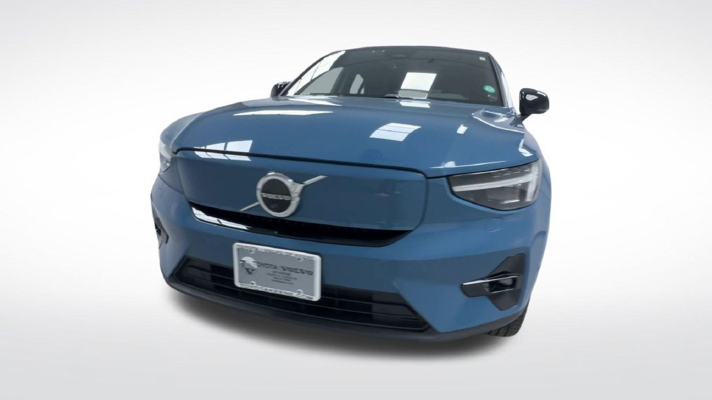 Used 2023 Volvo C40 P8 Recharge Ultimate AWD/4WD image 3