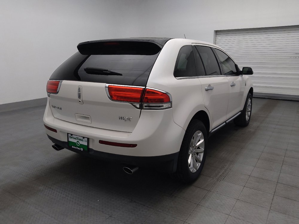 Used 2015 Lincoln MKX FWD w/ Equipment Group 102A image 9