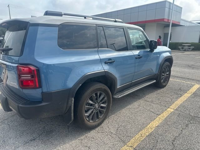 Used 2026 Toyota Land Cruiser w/ Premium Package AWD/4WD image 5