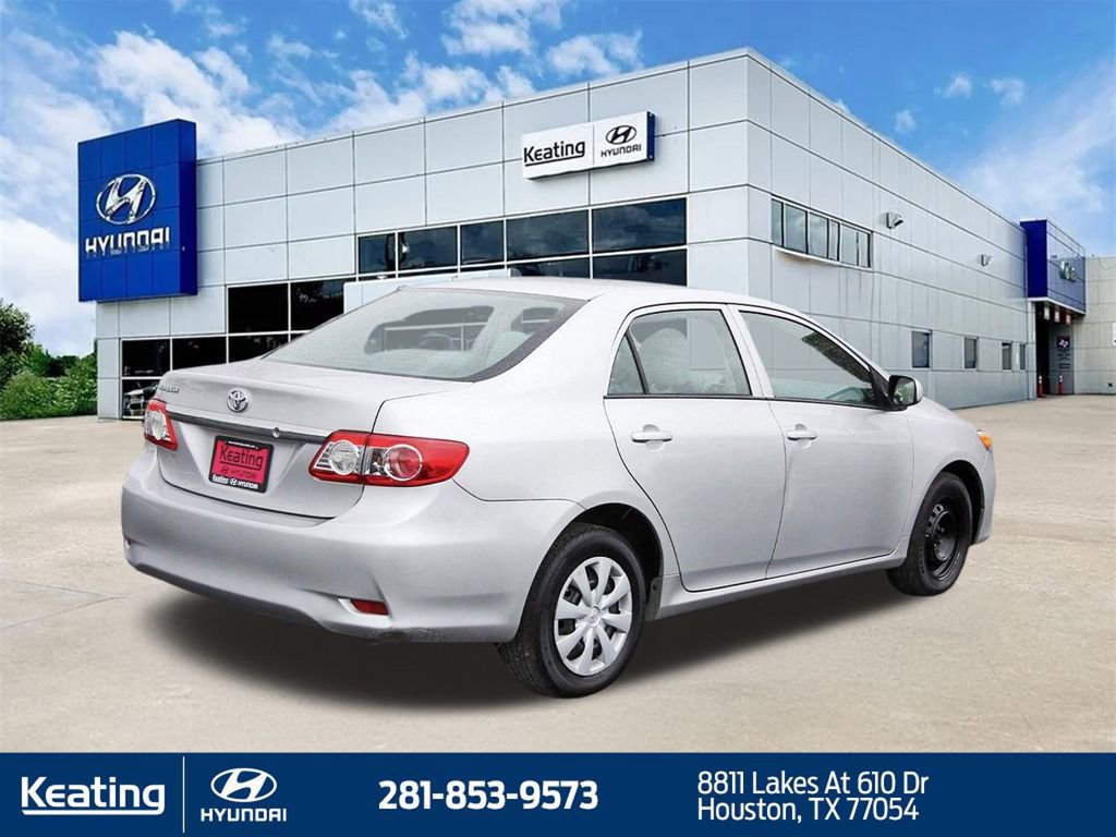 Used 2013 Toyota Corolla L image 3
