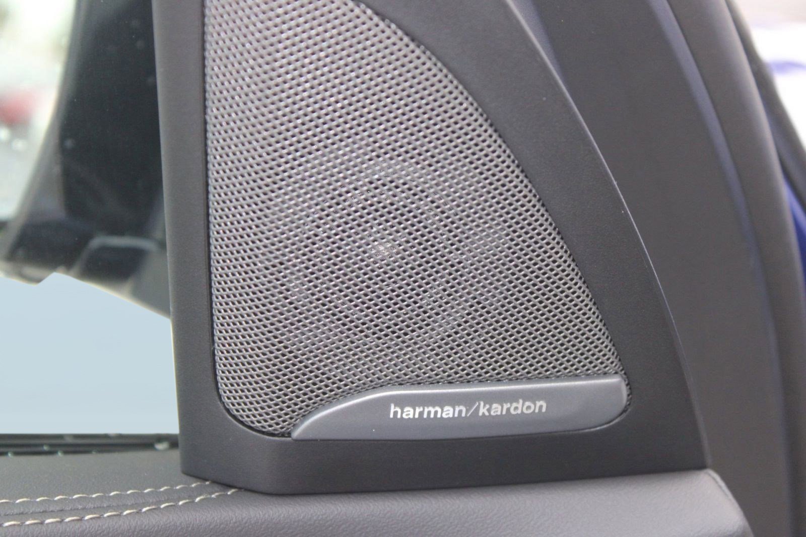 New 2026 BMW X7 M60i image 25