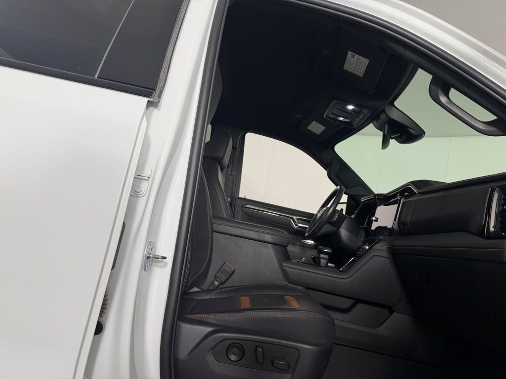 Used 2023 GMC Sierra 1500 AT4 AWD/4WD image 28
