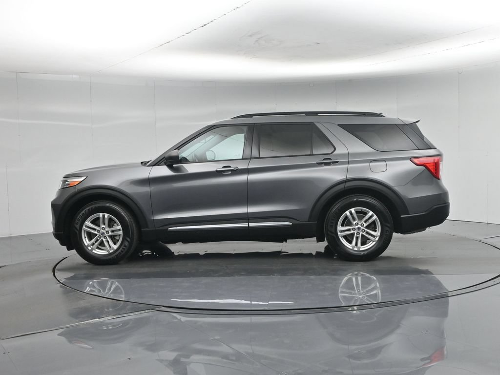 Used 2021 Ford Explorer XLT RWD image 33