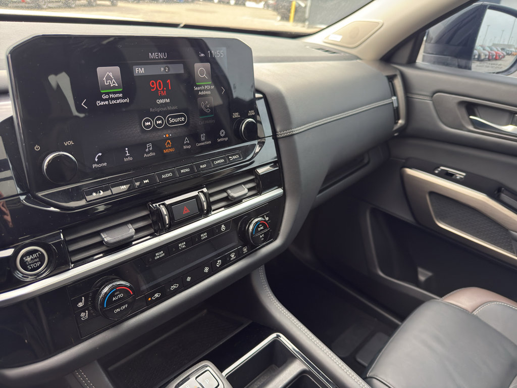 Used 2023 Nissan Pathfinder Platinum w/ Lighting Package (N93) image 21