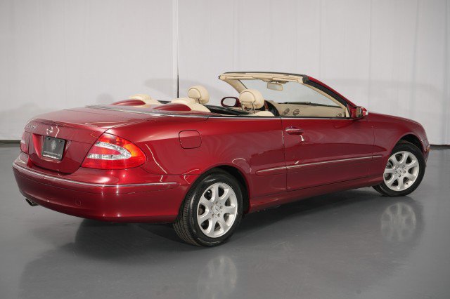 Used 2004 Mercedes-Benz CLK 320 Cabriolet image 19