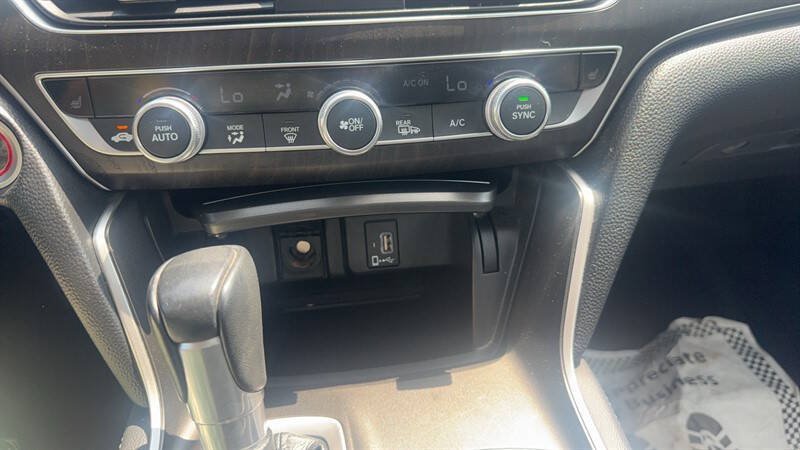 Used 2019 Honda Accord EX-L image 19