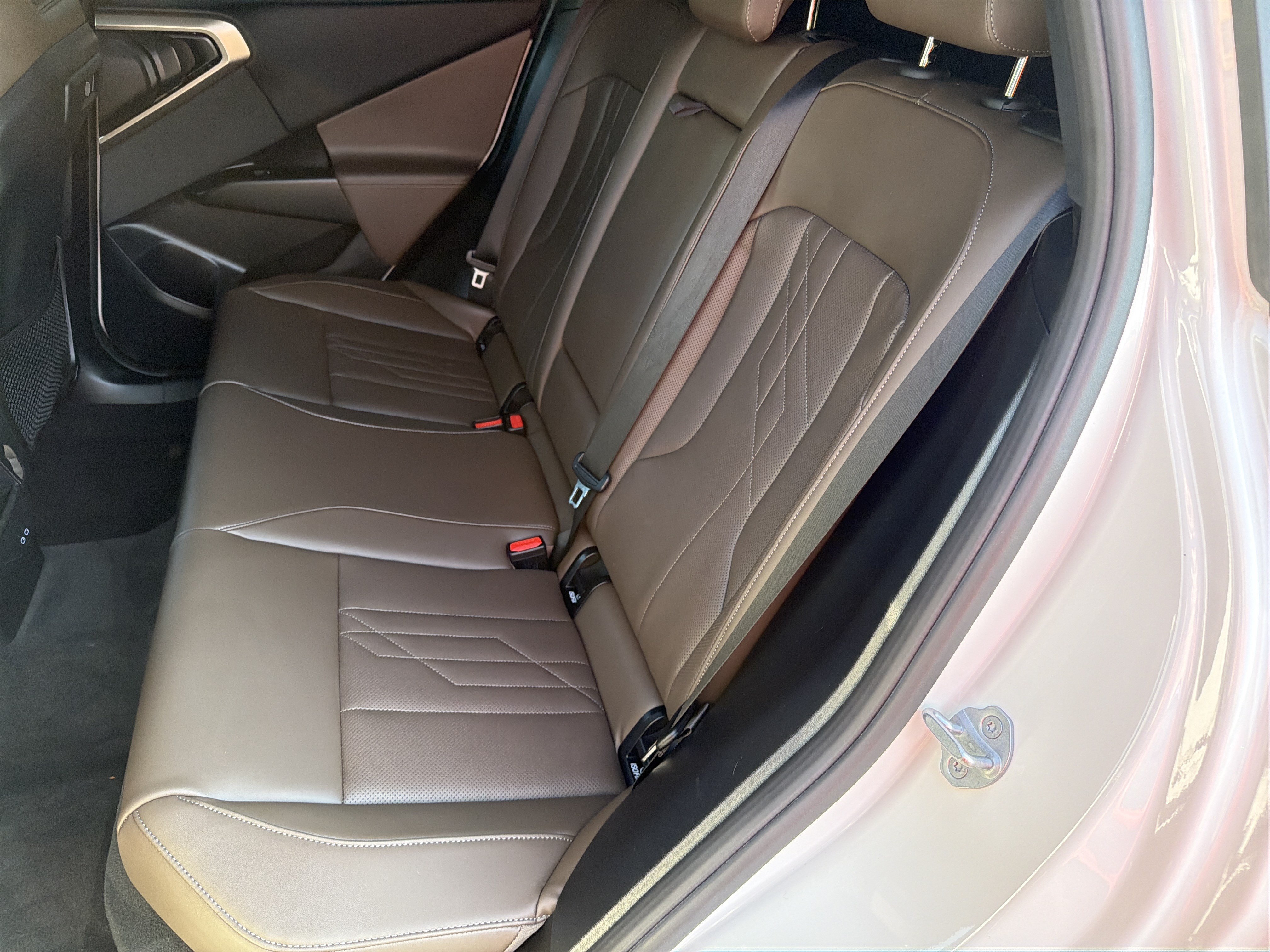 Certified 2025 BMW X3 xDrive30i w/ Premium Package AWD/4WD image 17