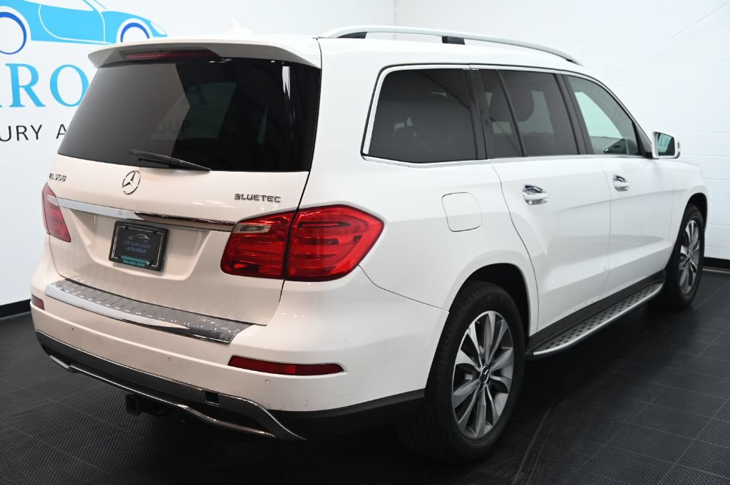 Used 2016 Mercedes-Benz GL 320 BlueTEC 4MATIC w/ Premium I Package image 3