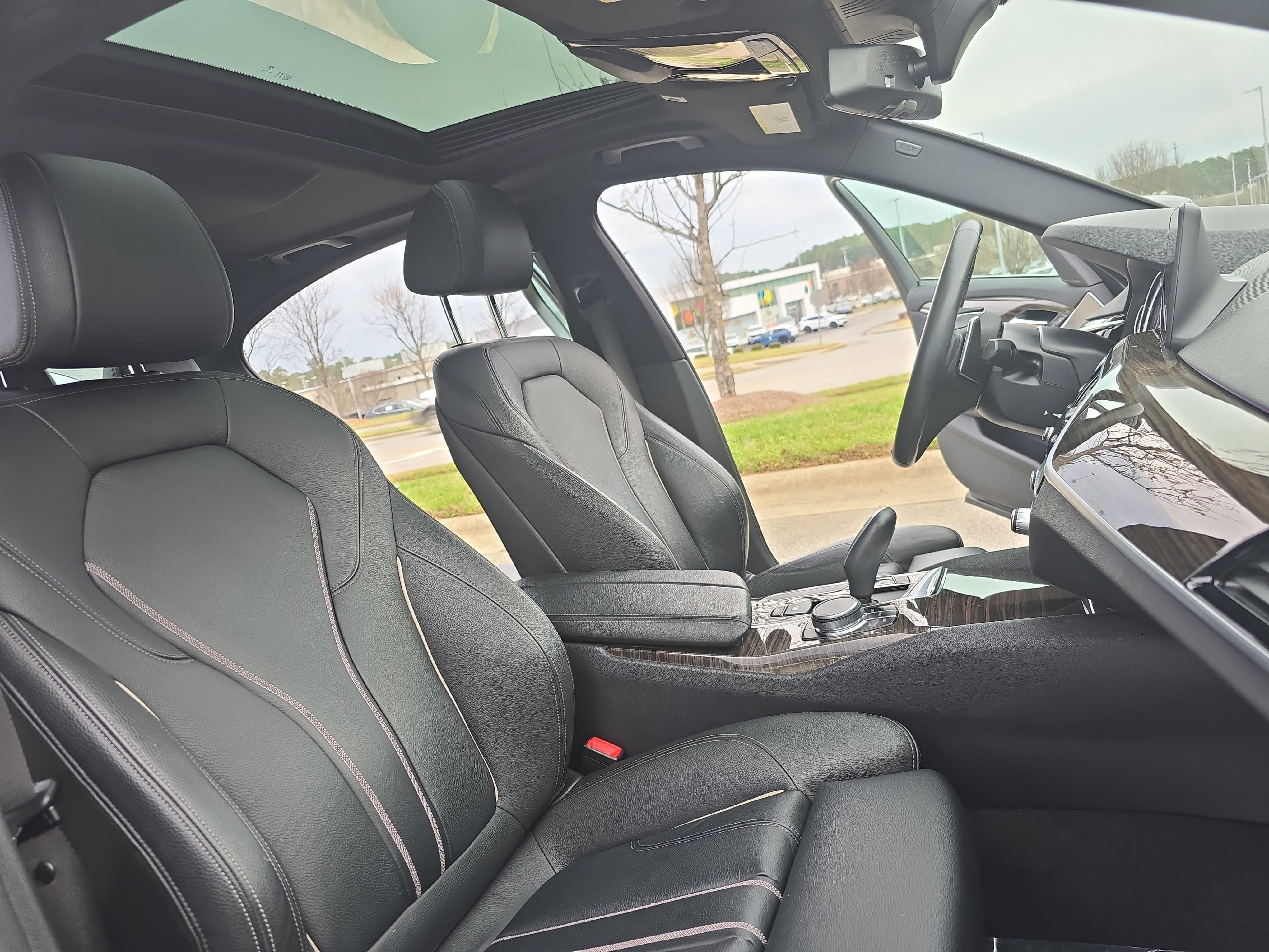 Used 2019 BMW 530i xDrive w/ Convenience Package image 10