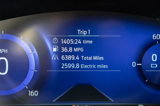 Used 2020 Ford Escape Titanium w/ Titanium Premium Package 2.0 image 11