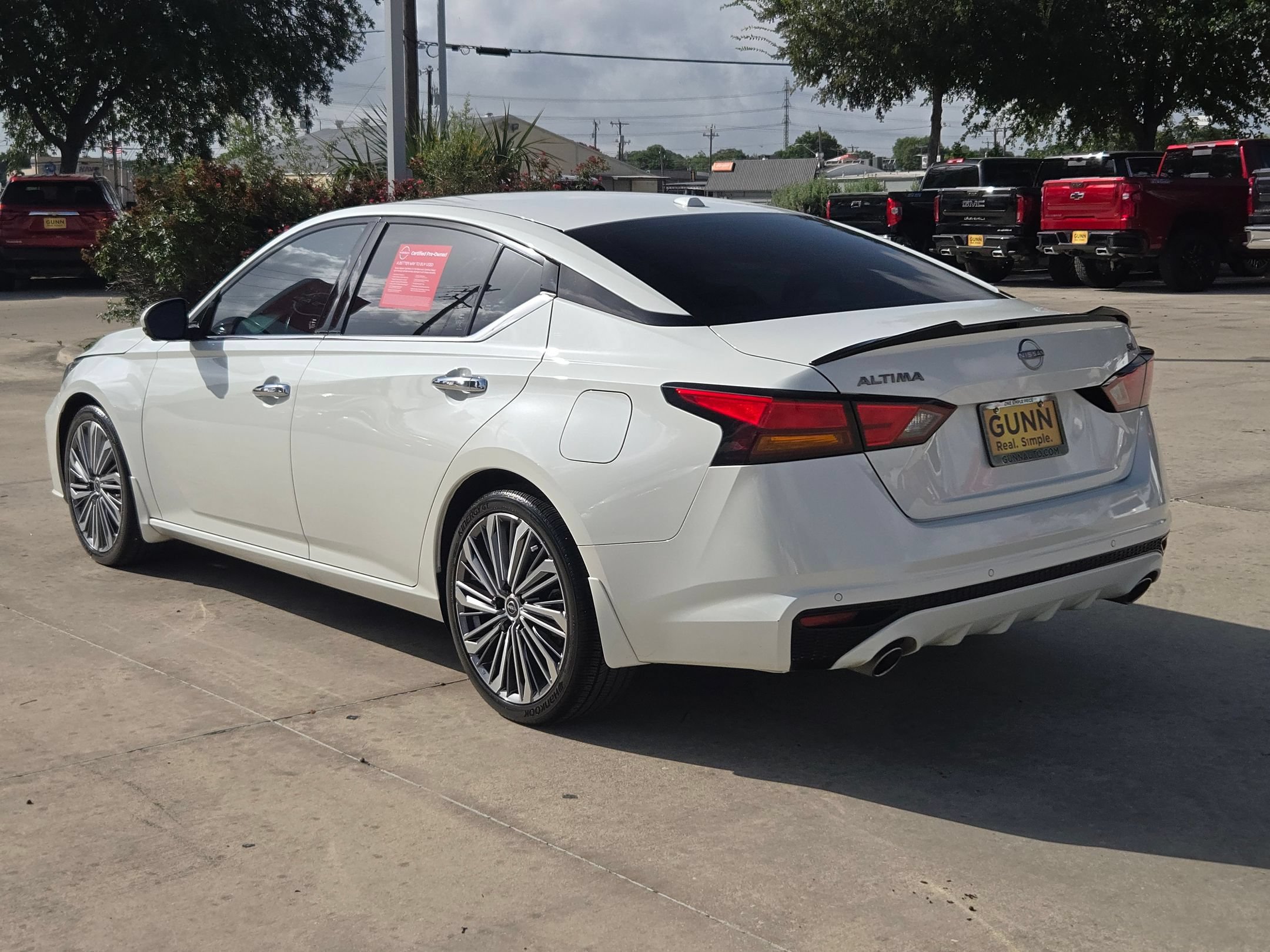 Certified 2024 Nissan Altima 2.5 SL FWD image 5