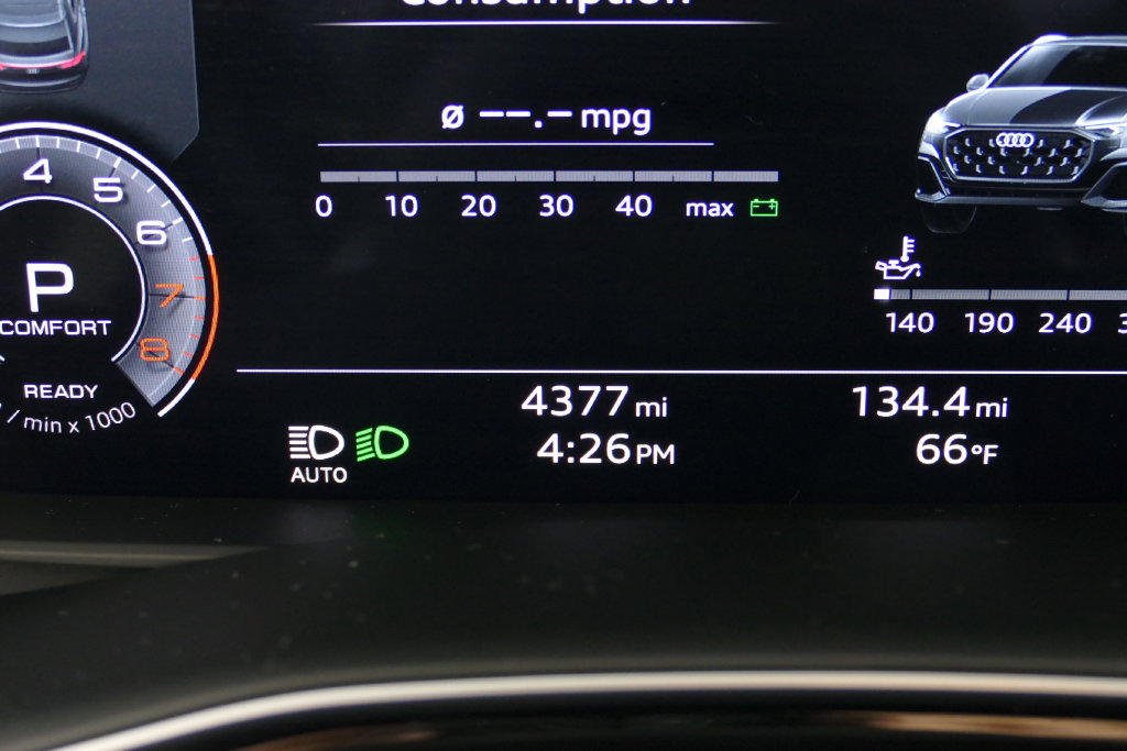 Certified 2026 Audi Q8 Premium Plus w/ Premium Plus Package AWD/4WD image 15