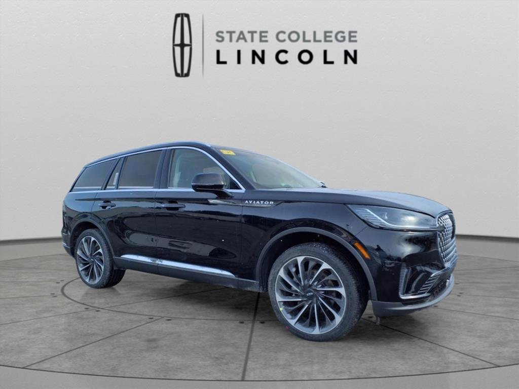 New 2025 Lincoln Aviator Reserve w/ Equipment Group 201A image 2