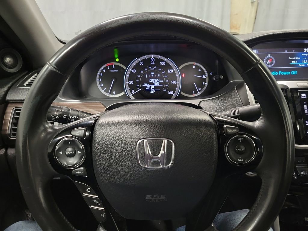 Used 2017 Honda Accord EX-L image 15