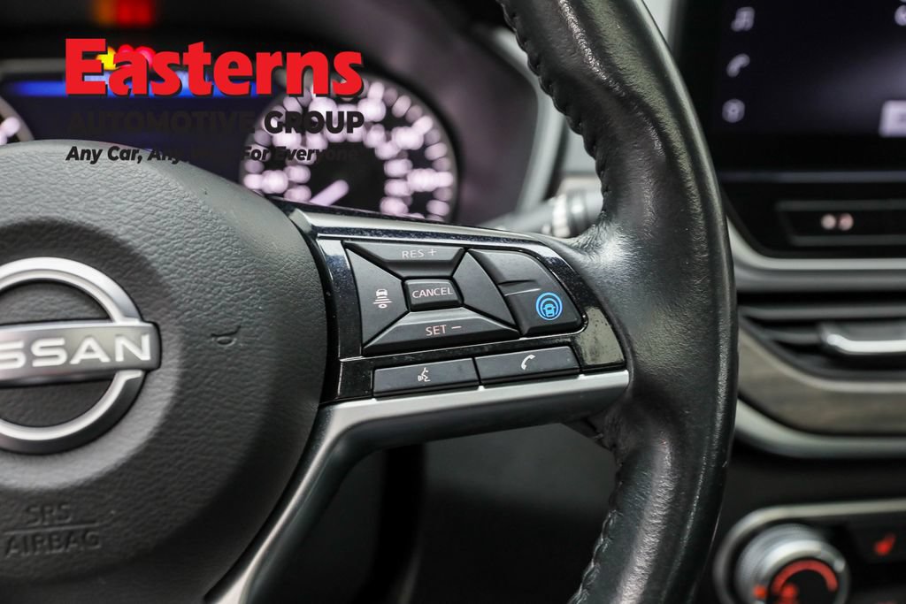 Used 2024 Nissan Altima 2.5 SV w/ SV Premium Package AWD/4WD image 18