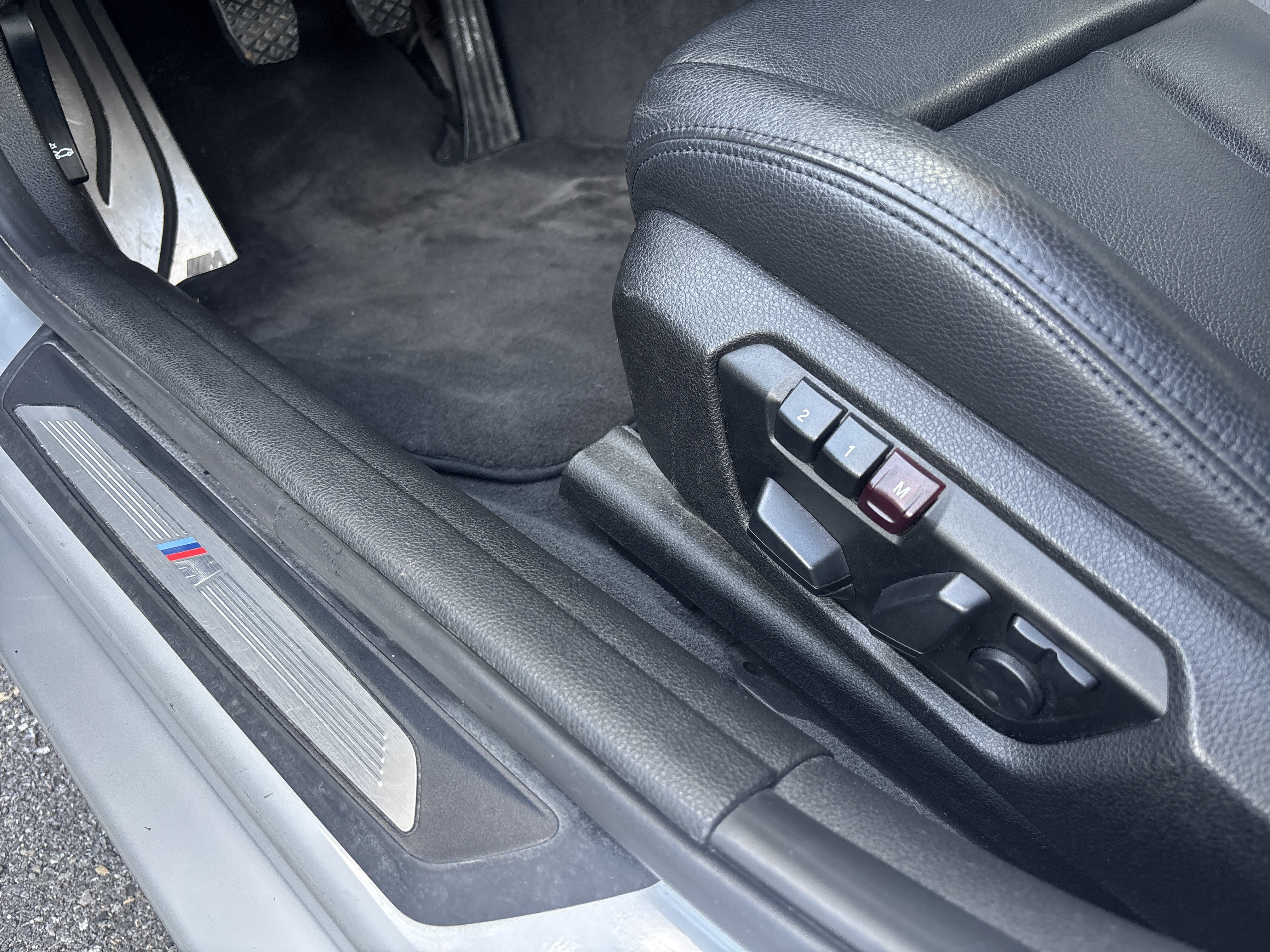 Used 2014 BMW 335i xDrive Sedan AWD/4WD image 27
