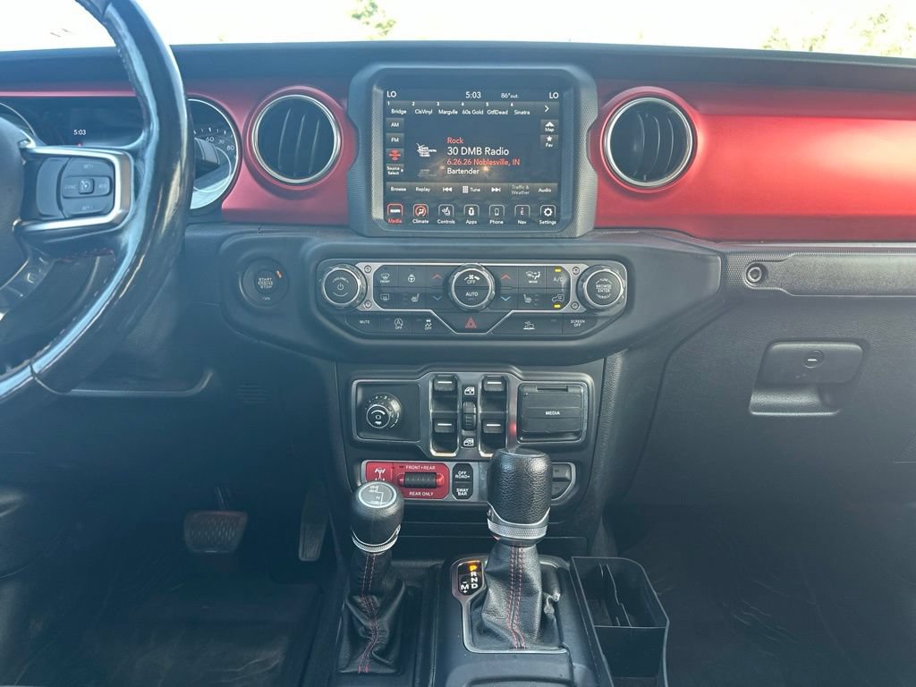 Used 2021 Jeep Gladiator Rubicon w/ Dual Top Group AWD/4WD image 22
