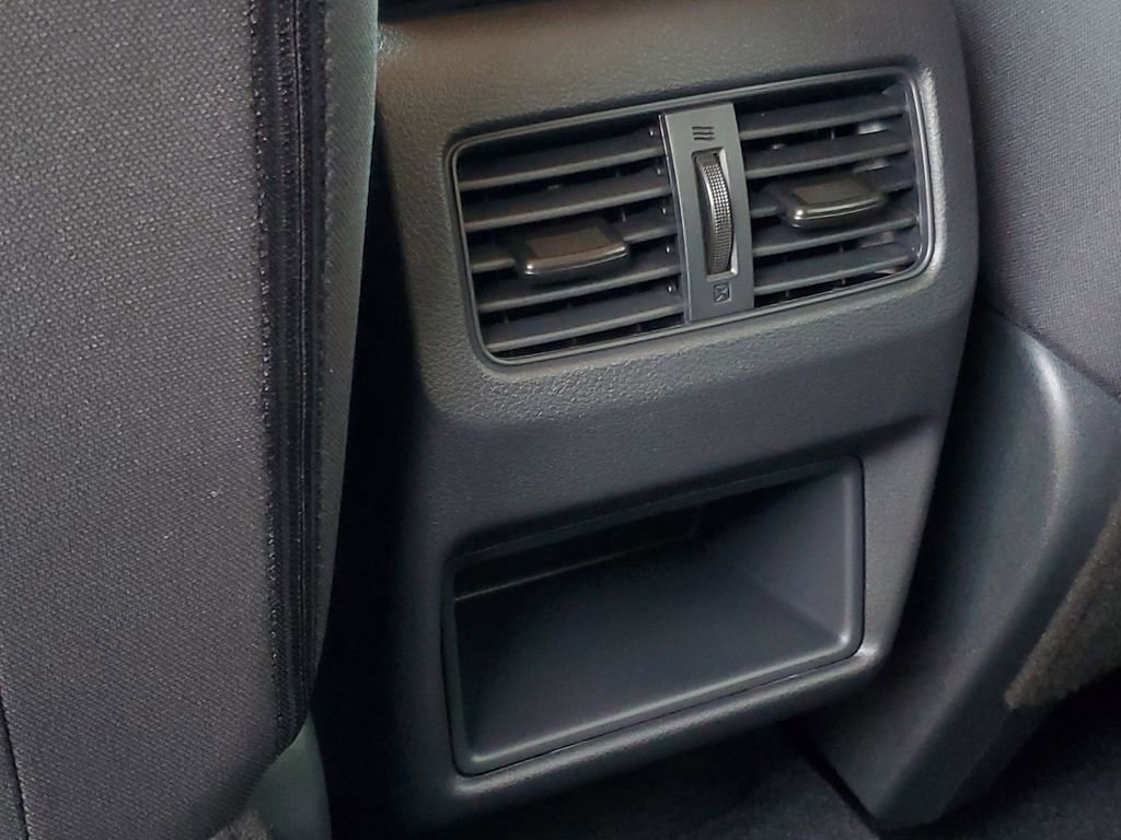 New 2026 Nissan Rogue S image 27