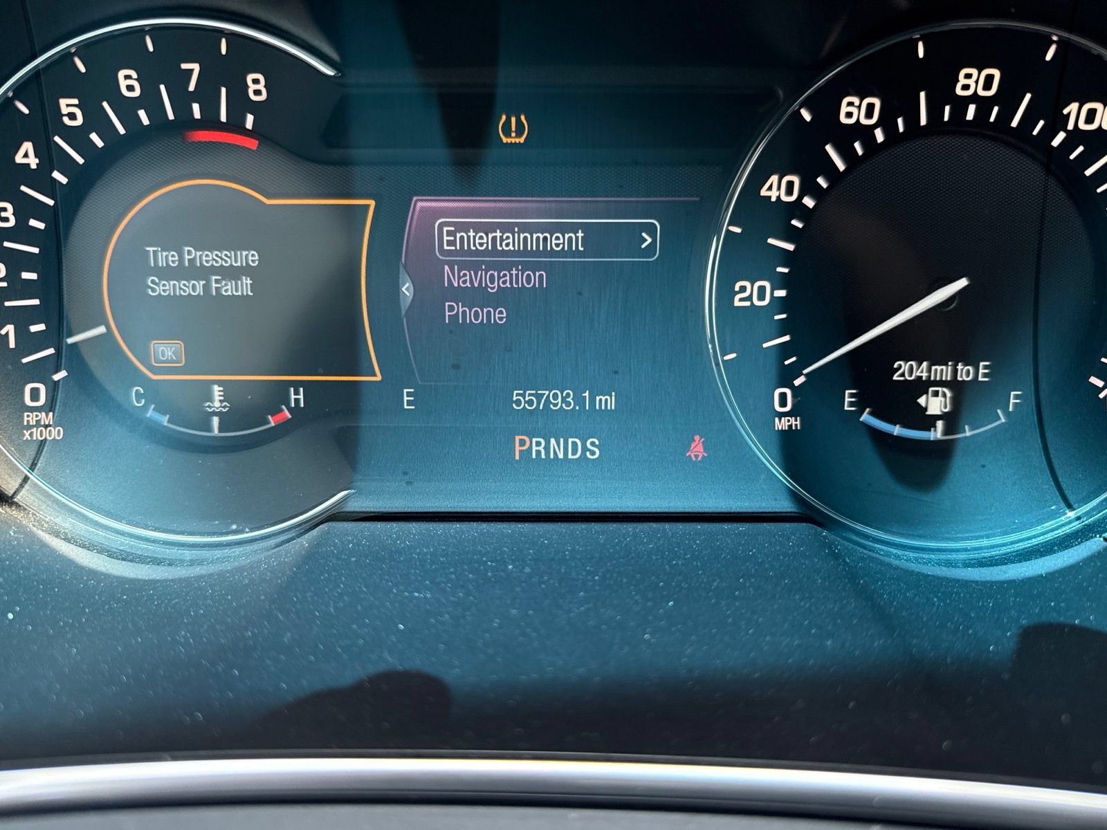 Used 2016 Lincoln MKX Reserve w/ Climate Package FWD image 8