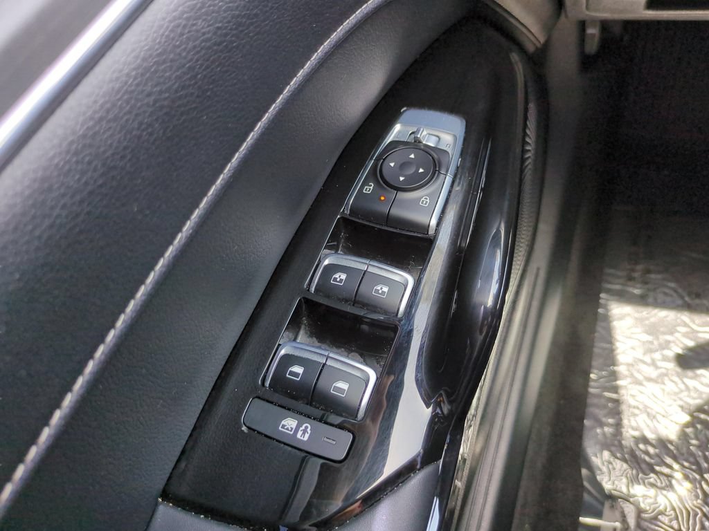 Used 2025 Kia K5 GT-Line w/ GT-Line Premium Package FWD image 19