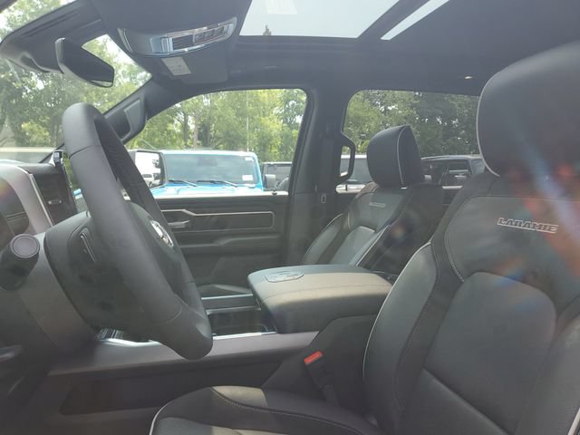 New 2026 RAM 1500 Laramie w/ Night Edition AWD/4WD image 17